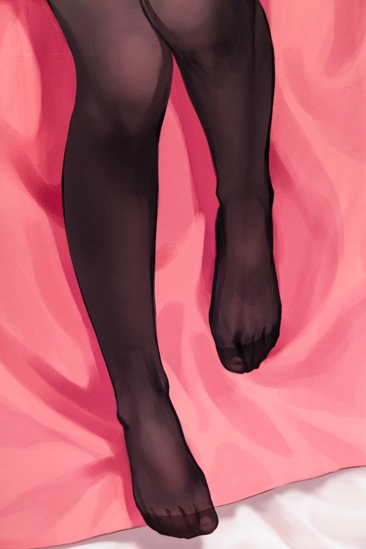 Katherine dakimakura - legs and feet
