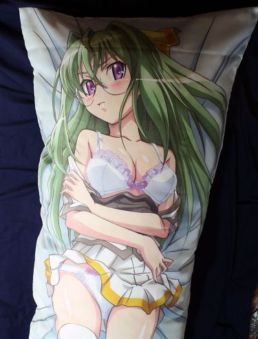 Itsuki Kannagi from Sora Kake Girl Dakimakura Review
