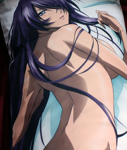 Kanu Uncho Dakimakura Review