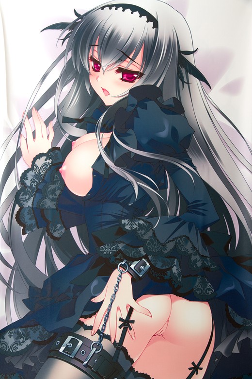 Lucrezia from Carnelian Dakimakura Review