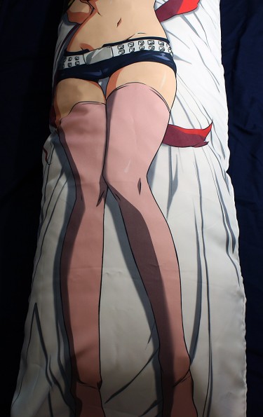 Cospa Yoko Ritona Dakimakura Review