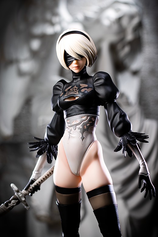 2B figure