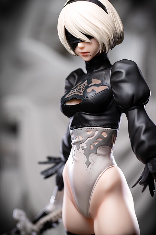 2B figure