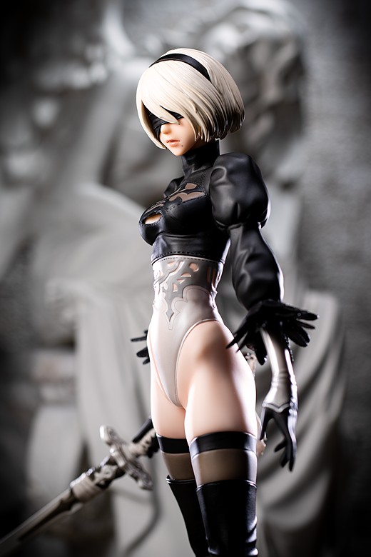 2B figure