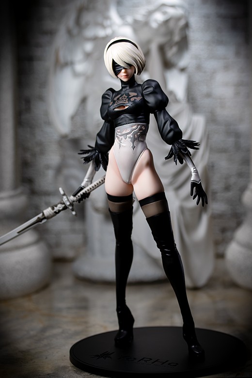 2B figure