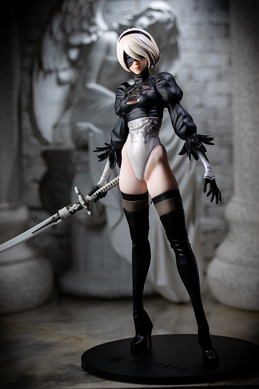 2B figure