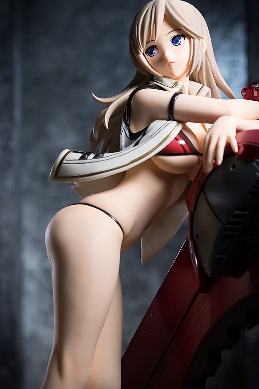 Alisa Ilinichina Amiella figure