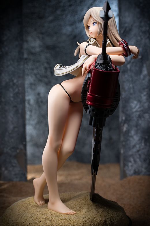 Alisa Ilinichina Amiella figure