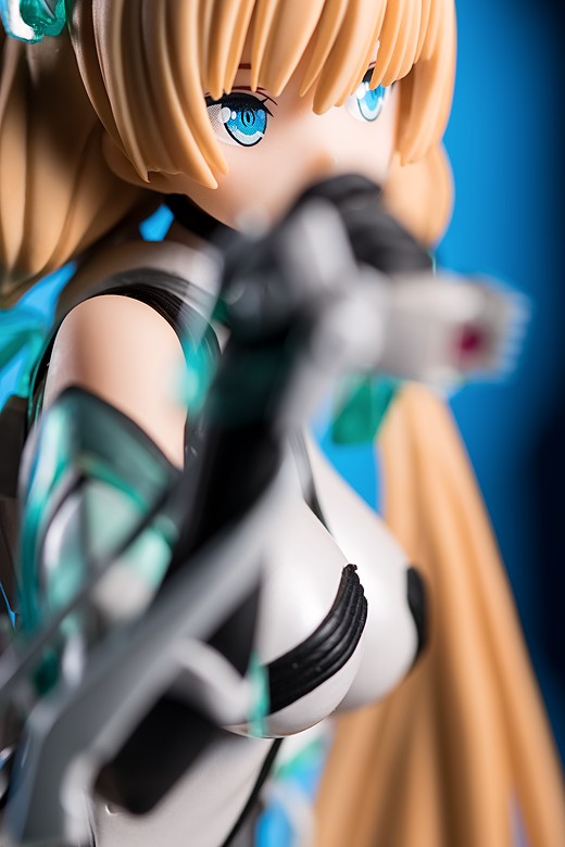 Angela Balzac figure