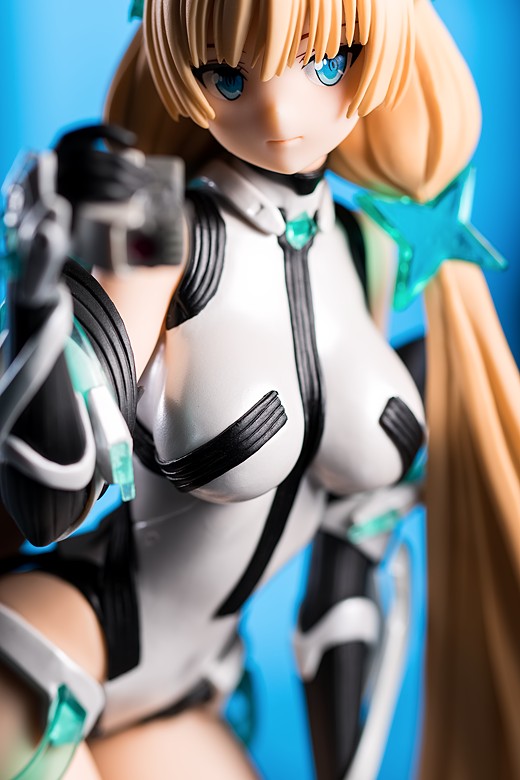 Angela Balzac figure