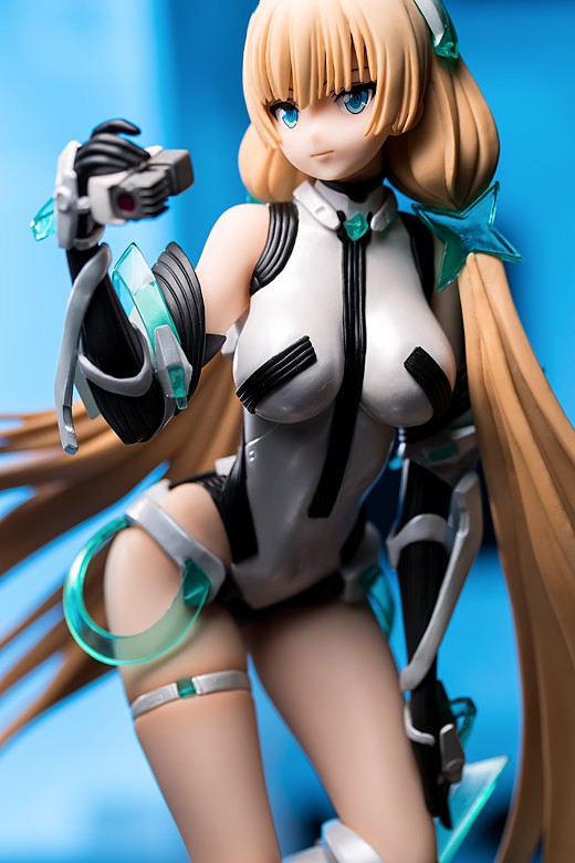 Angela Balzac figure