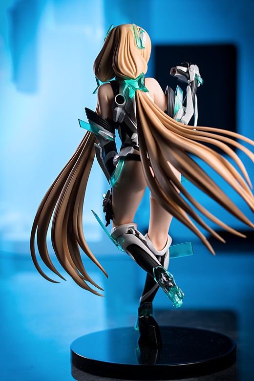 Angela Balzac figure