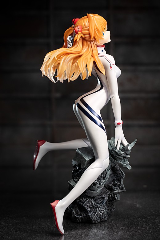 Asuka Langley Shikinami figure