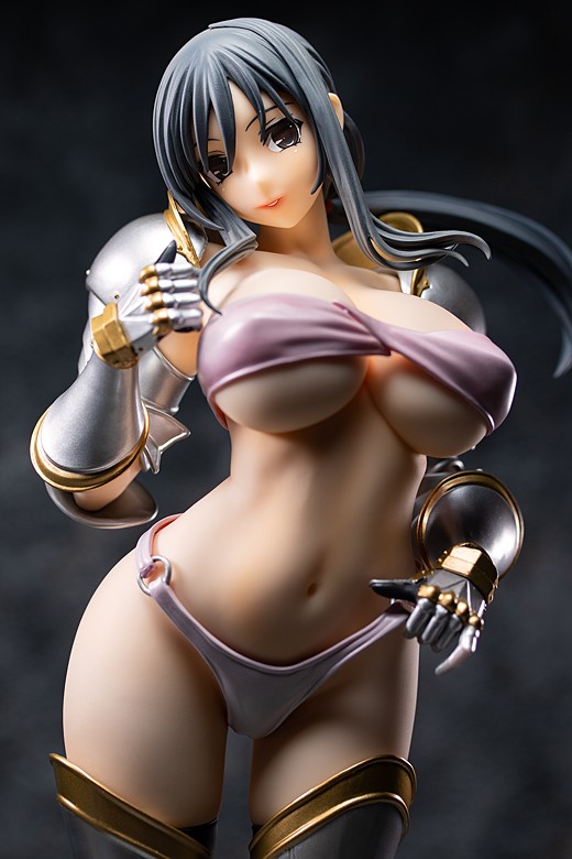 Ayako Hiiragi figure