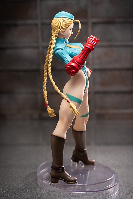 Cammy figure