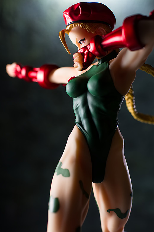 Cammy figure by Kotobukiya