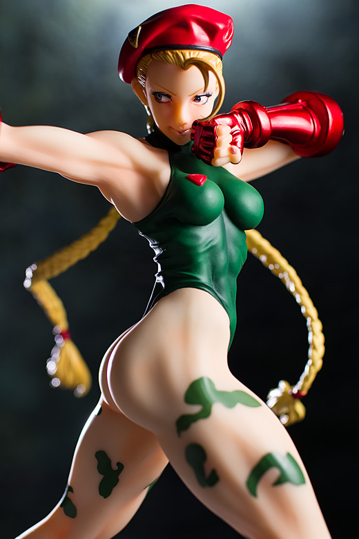 Cammy figure by Kotobukiya