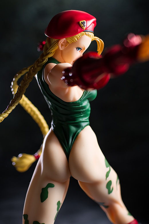 Cammy figure by Kotobukiya