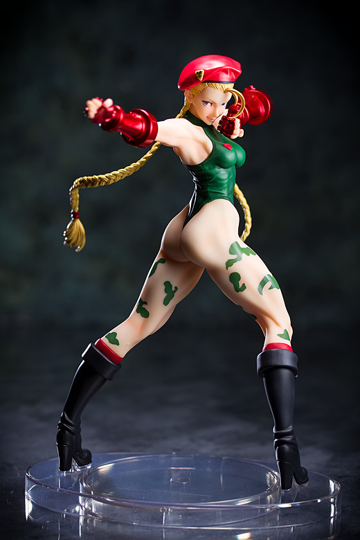 Cammy figure by Kotobukiya