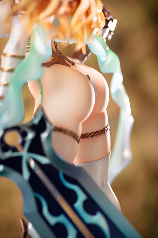 Cecil figure