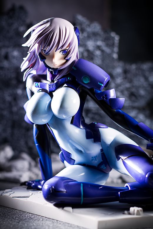 Cryska Barchenowa figure by Kotobukiya