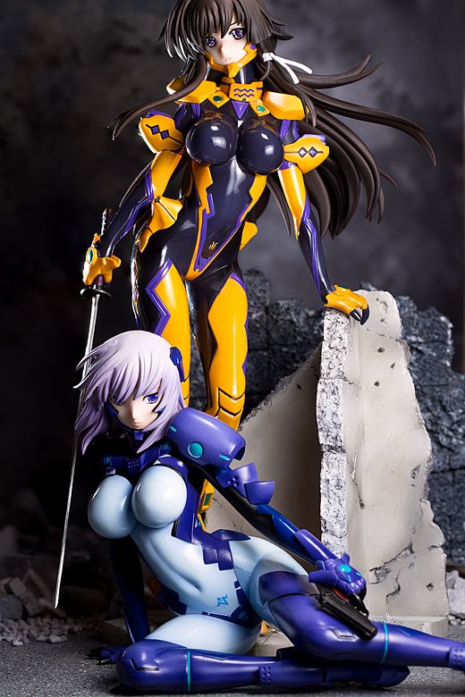 Cryska Barchenowa figure by Kotobukiya