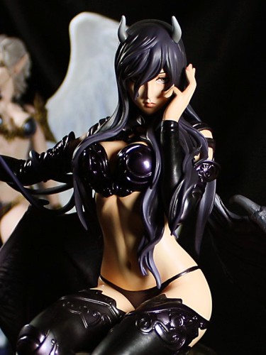 E2046 Demon Girl from Shunya Yamashita Review Image