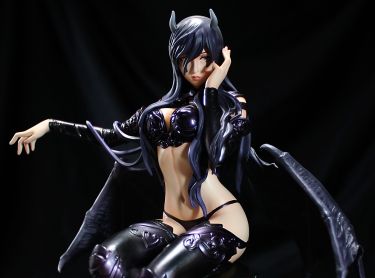 E2046 Demon Girl from Shunya Yamashita Review Image