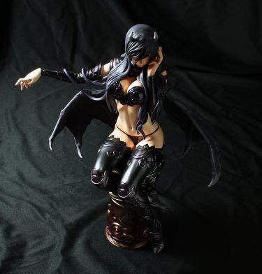 E2046 Demon Girl from Shunya Yamashita Review Image