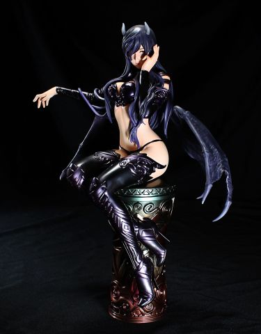 E2046 Demon Girl from Shunya Yamashita Review Image