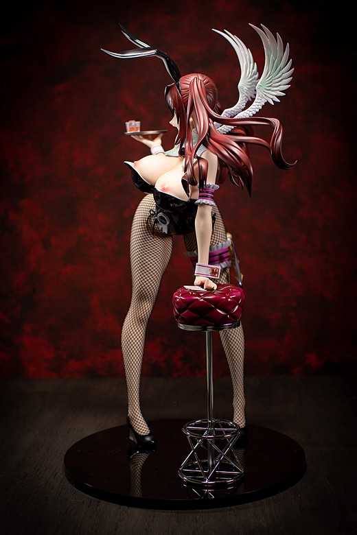 Erika Kuramoto figure