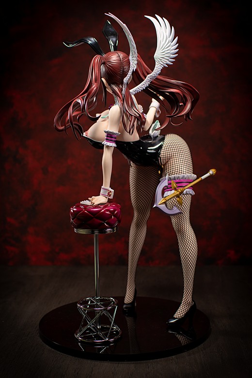 Erika Kuramoto figure