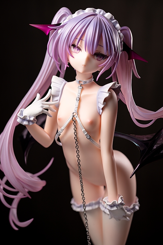 Eve figure