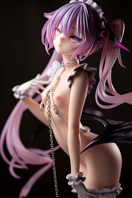 Eve figure