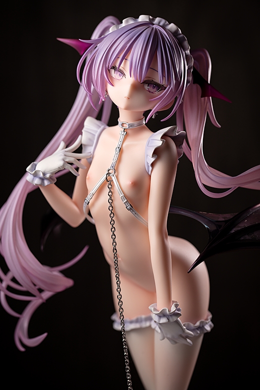 Eve figure