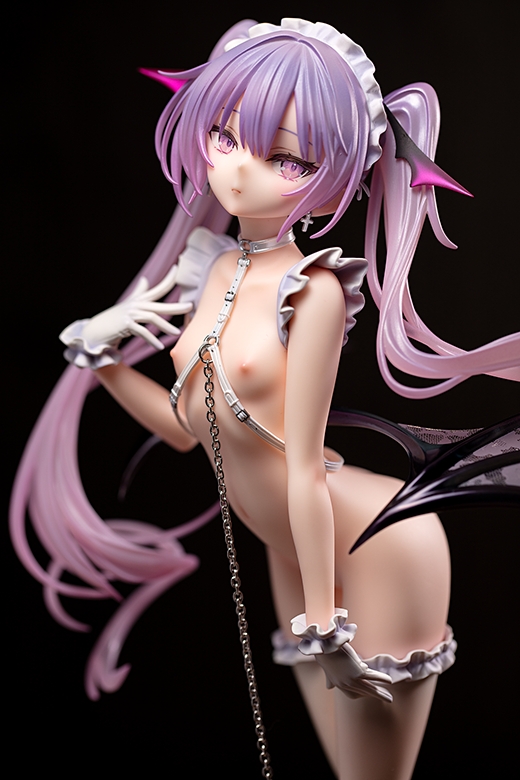 Eve figure