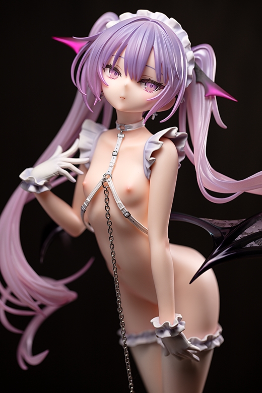 Eve figure