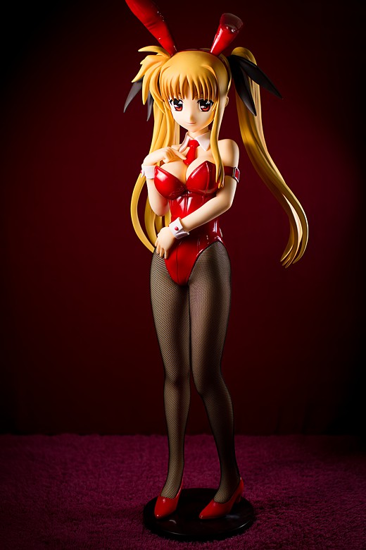 Fate T. Harlaown Magical Lyrical Girl Nanoha StrikerS Figure Review