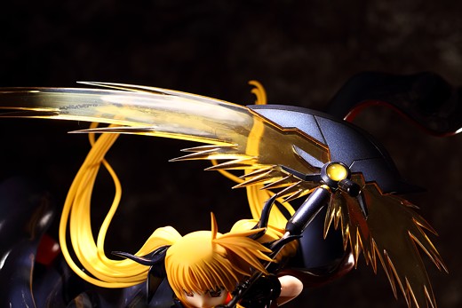 Alter Fate Testarossa from Magical Girl Lyrical Nanoha Figure Review