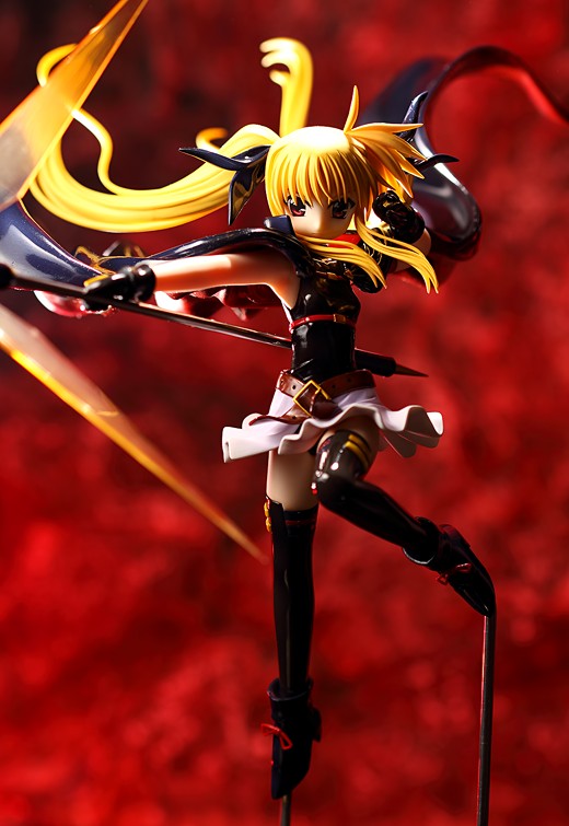 Alter Fate Testarossa from Magical Girl Lyrical Nanoha Figure Review