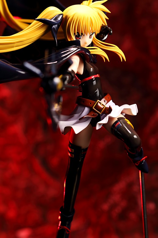 Alter Fate Testarossa from Magical Girl Lyrical Nanoha Figure Review