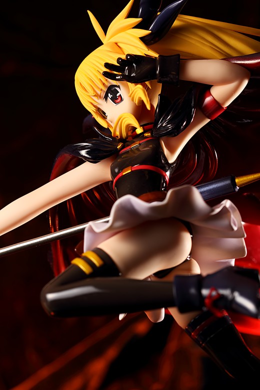 Alter Fate Testarossa from Magical Girl Lyrical Nanoha Figure Review