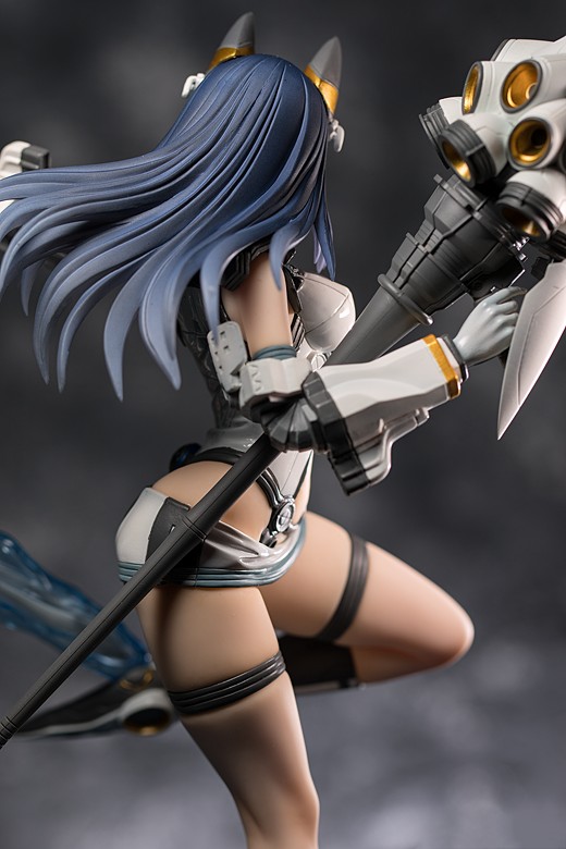 Fuyuka Yukishiro figure