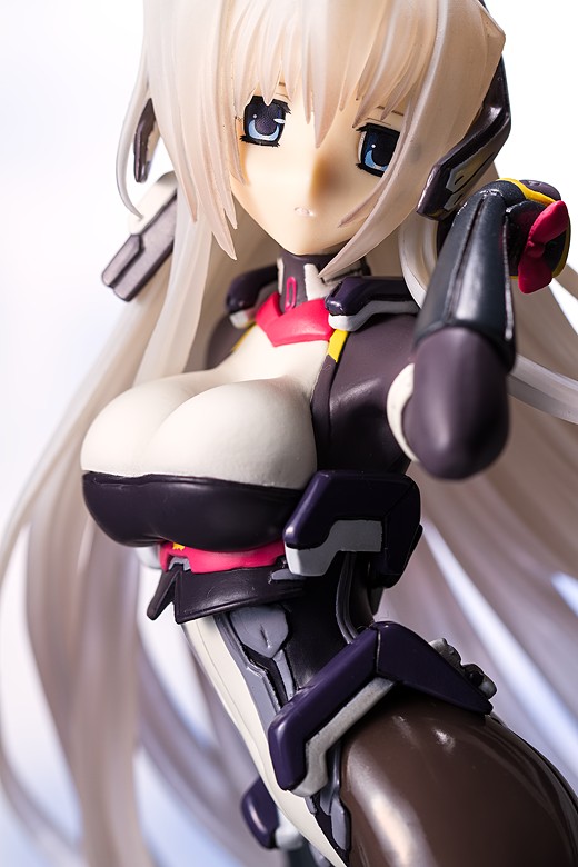 Horizon Ariadust figure