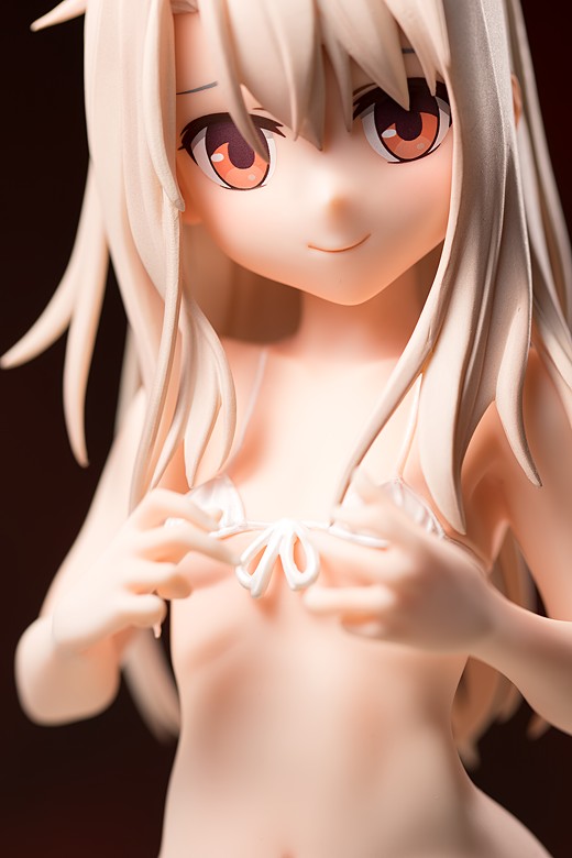 Illya von Einzbern figure