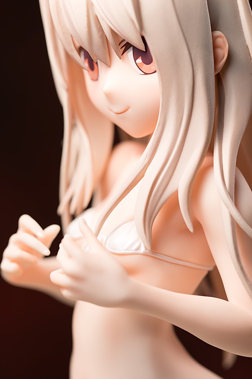 Illya von Einzbern figure