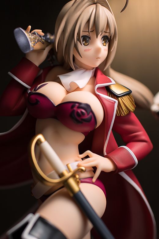 Isuzu Sento figure