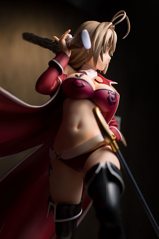 Isuzu Sento figure