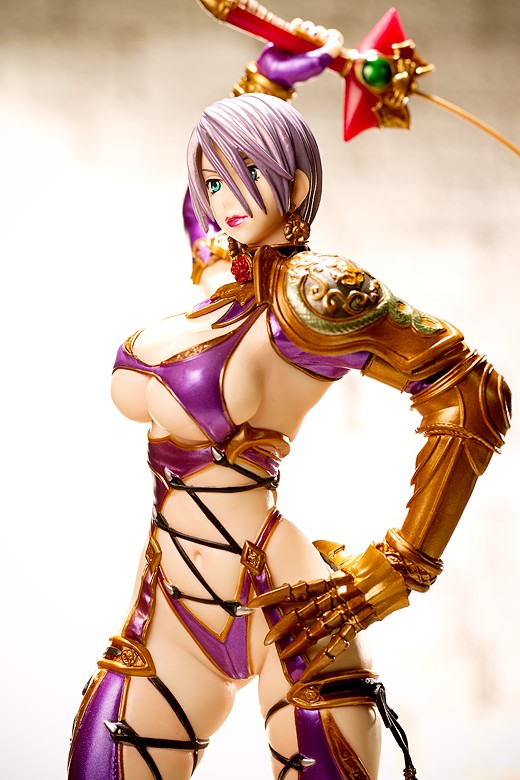 Ivy Valentine from Soul Calibur Figure Review