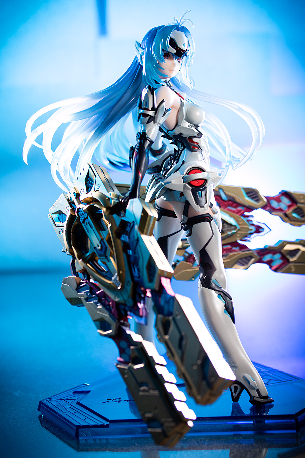 KOS-MOS (Xenoblade Chronicles 2) Clock by VelvetZone